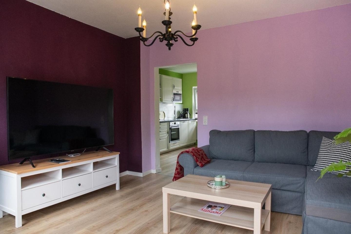 Farbenfrohe Ferienwohnung Detmold Eksteriør billede